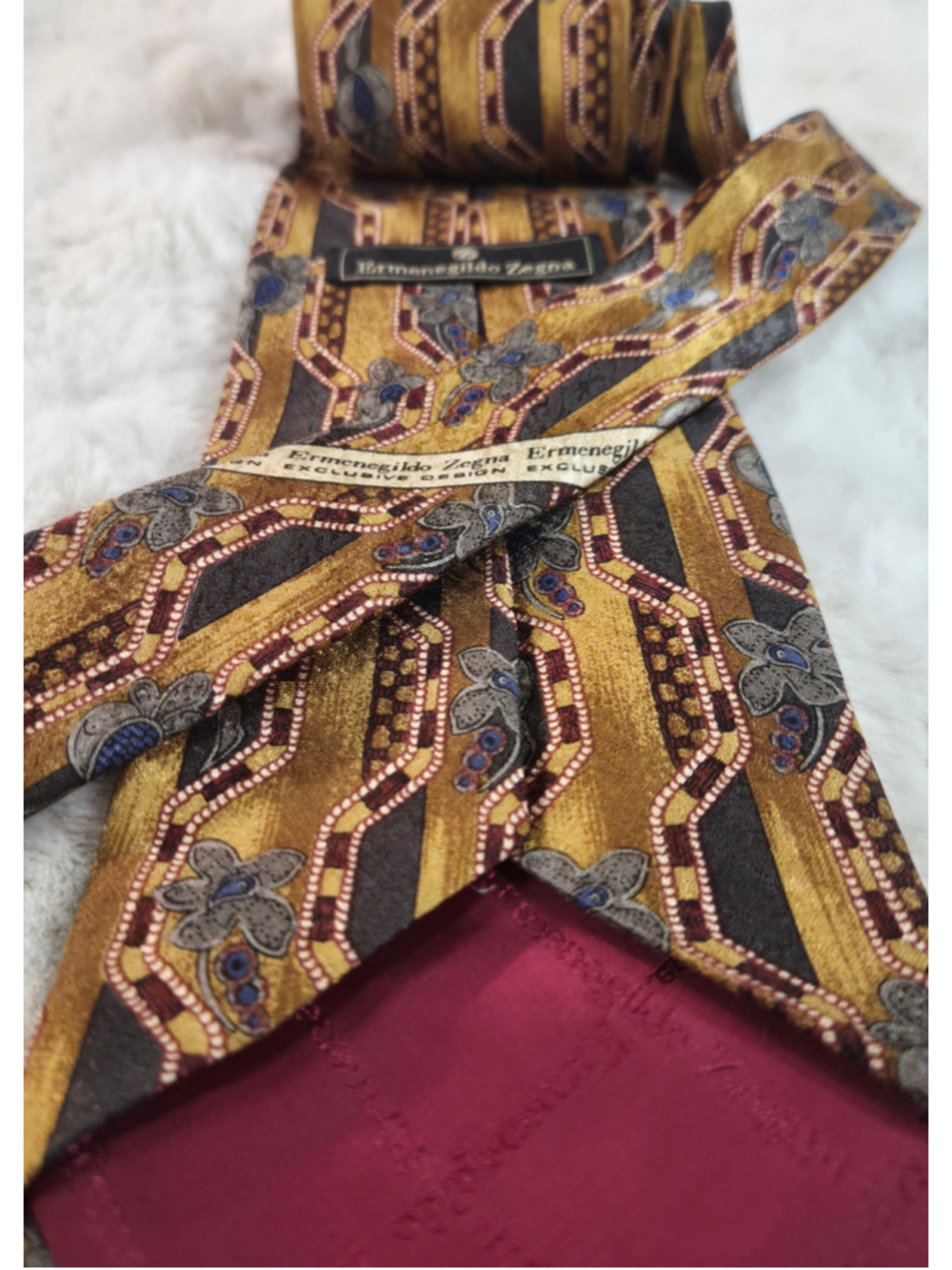 Ermenegildo Zegna Tie Vintage Gold Floral Geometric Silk 4" Wide Quiet Luxury - Picture 5 of 11